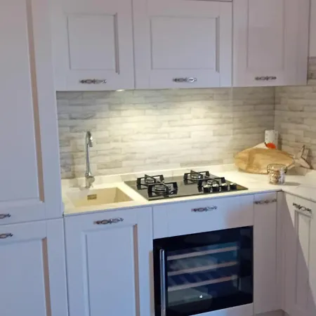 Elicriso - Infinityholidays *